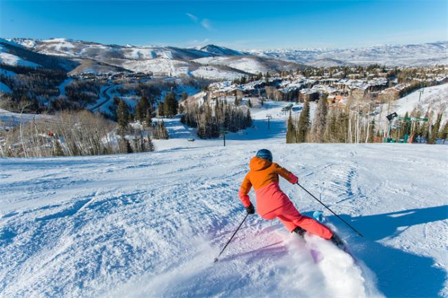 冬日同行：在犹他州尽享家庭滑雪之趣