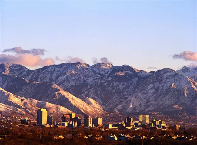 冬日同行：在犹他州尽享家庭滑雪之趣