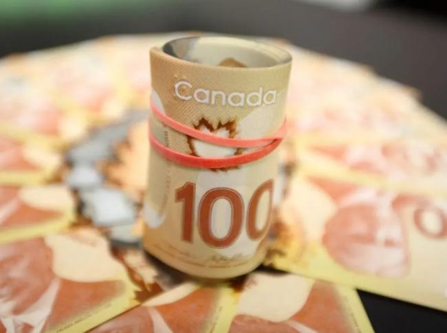 加拿大银行撒钱抢房奴 换银行拿00现金返还