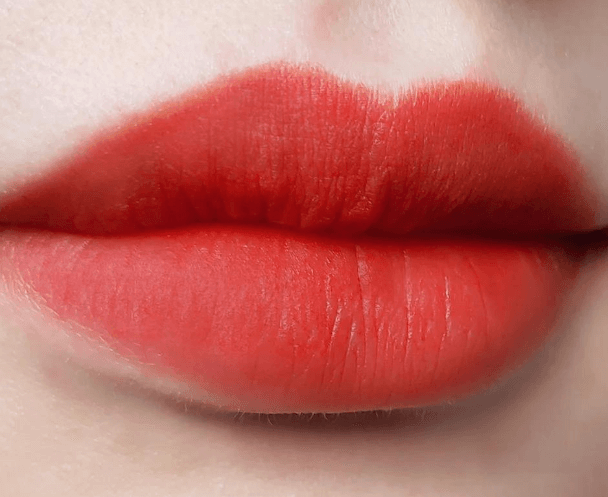 暖黄皮口红选色指南：4类显白口红 告别土气感