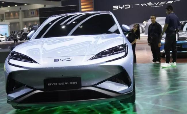 中国驻加大使力推新型电动车 称可创造就业职位