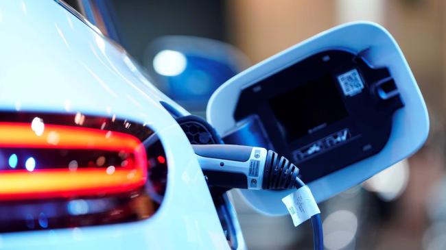 卡尼宣布重启补贴:中国车被排除 透露中国车价格