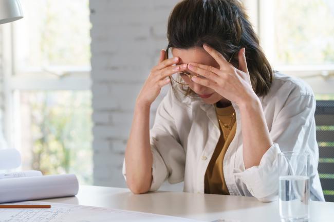 有些头痛千万别硬扛