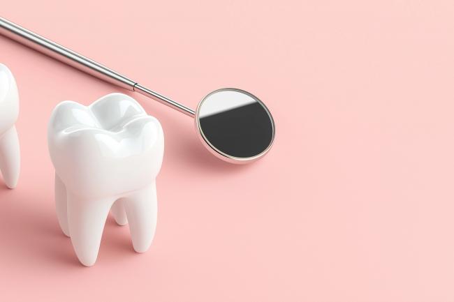 警惕牙周炎的典型信号