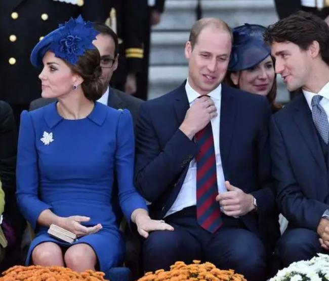 威廉得知凯特患癌心碎了 放下身份亲自做饭带娃