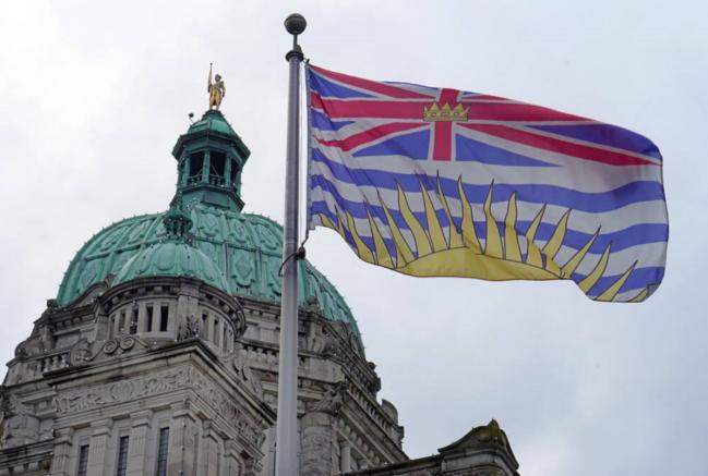 刚刚! 卑诗预算案出炉: 个人所得税+地税上调