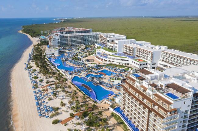 突发! 数十加拿大人旅游胜地食物中毒 喷射呕吐 突发! 数十加拿大人旅游胜地食物中毒 喷射呕吐