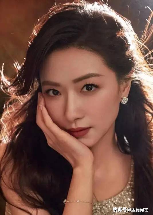 七次拒导演被封杀 43岁凭实力拿影后