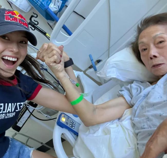 谷爱凌夺金! 外婆去世她哭了, 最后一面照片曝光 谷爱凌夺金! 外婆去世她哭了, 最后一面照片曝光