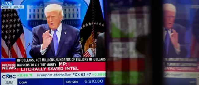 道指一度重摔逾800点 关税动荡和AI焦虑蔓延