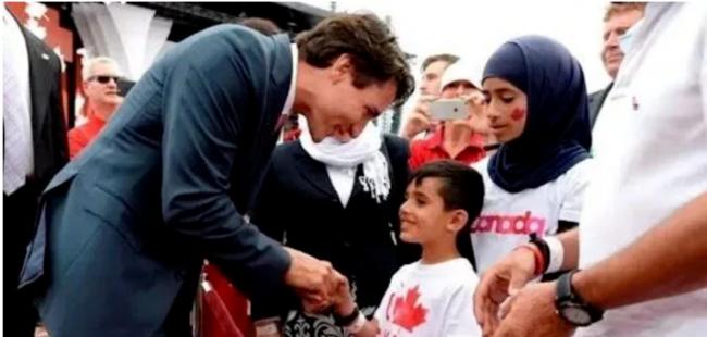 加拿大人没有的福利难民在享受! 保守党要求彻查