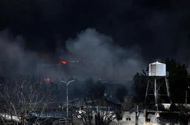 油价暴涨飙破100美元! 加拿大菜价、利率要起飞 油价暴涨飙破100美元! 加拿大菜价、利率要起飞