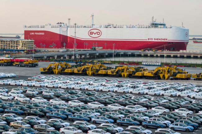 最新!中国三大车企最快年底开卖 特斯拉成大赢家