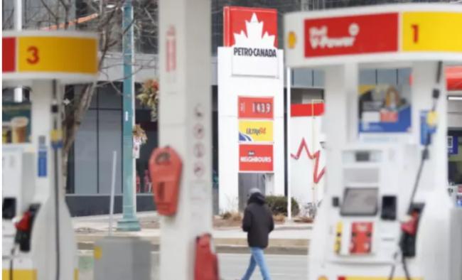 中东战事推高燃料成本 加拿大企业难以承受 中东战事推高燃料成本 加拿大企业难以承受