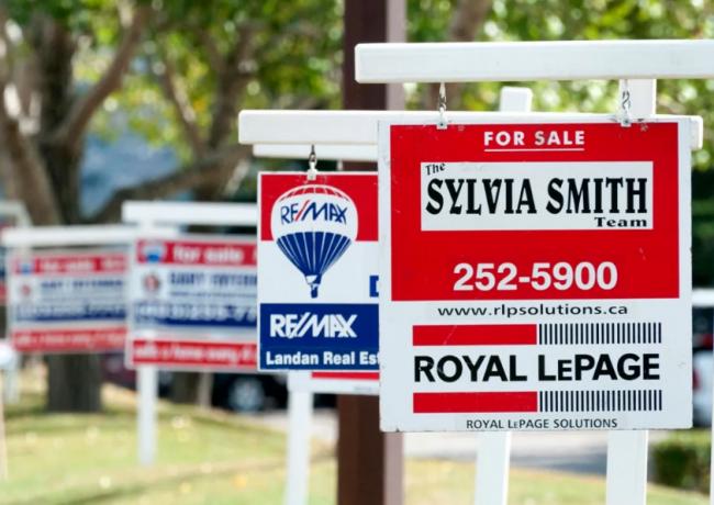 大崩盘! 加拿大房价暴跌30% 逼近"失去的十年" 大崩盘! 加拿大房价暴跌30% 逼近"失去的十年"