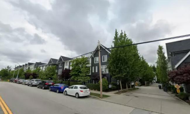 大温城市屋鸣枪30响男子亡 邻居目睹蒙面人行凶