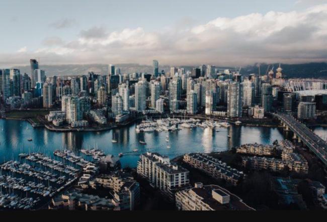 华裔经纪自诌温哥华市中心豪宅首席女经纪被罚 华裔经纪自诌温哥华市中心豪宅首席女经纪被罚