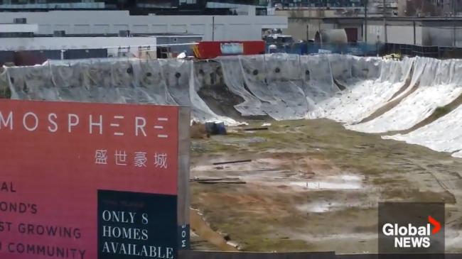 史诗级崩盘! 大温楼花销量暴跌98% 开发商陷绝境