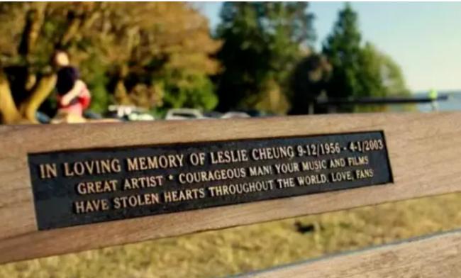 王祖贤温哥华悼念张国荣! 晒旧照一句话让人泪崩