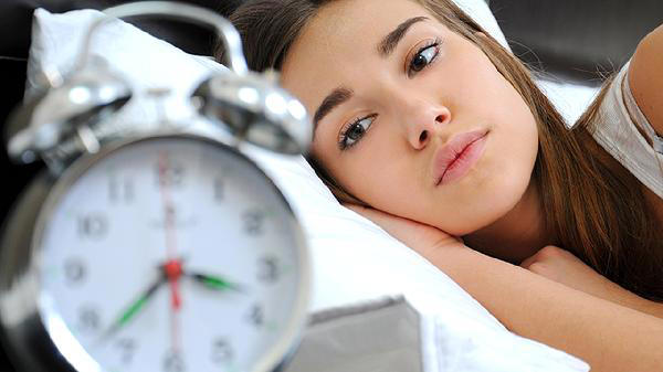 每天饭后要午睡的人 用不多久身体或有7大改善