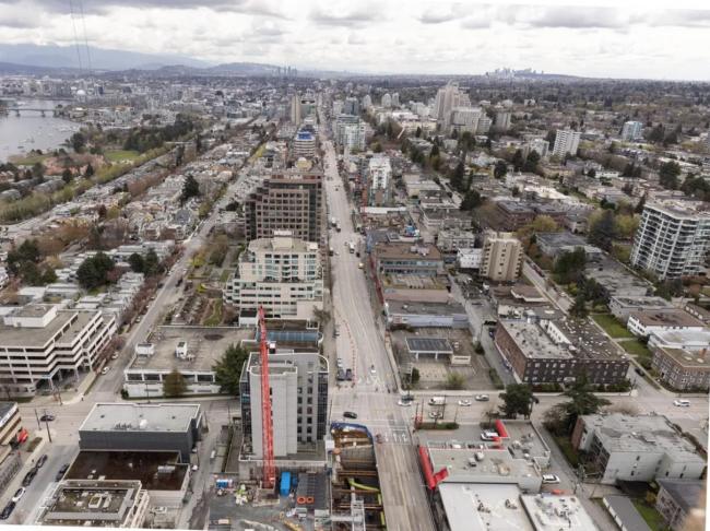 崩盘!从千人排队到瘫痪 温哥华楼花时代彻底终结 崩盘!从千人排队到瘫痪 温哥华楼花时代彻底终结