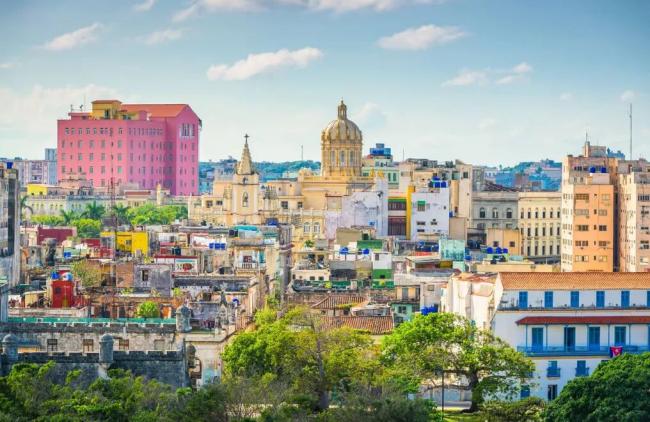 加拿大两大航司宣布延长停飞古巴 这些也被暂停