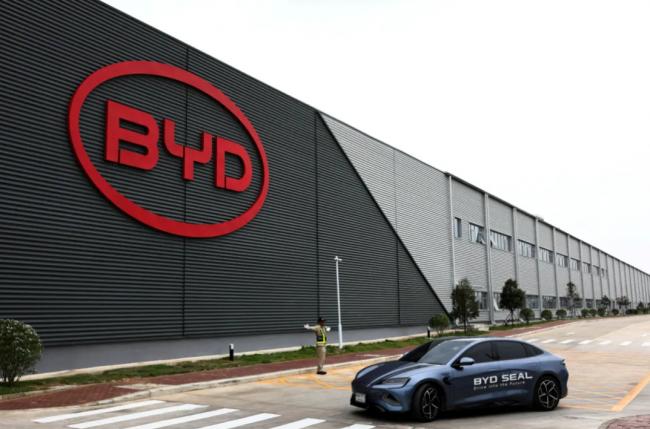 首款中国电动车加拿大正式开卖! 价格绝对想不到