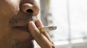 还抽烟呢?近95%小细胞肺癌和吸烟密切相关 还抽烟呢?近95%小细胞肺癌和吸烟密切相关