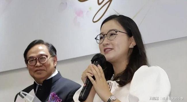 73岁大佬将娶90后好友女儿 10月办婚礼