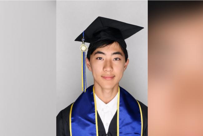 华裔少年9岁读社区大学 15岁完成加大学业创纪录 华裔少年9岁读社区大学 15岁完成加大学业创纪录