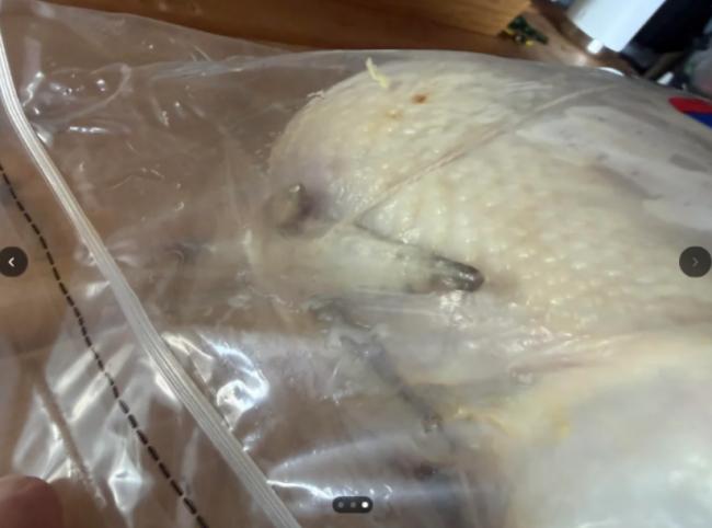 加拿大Costco整鸡接连保质期内发臭 肉商曝内幕 加拿大Costco整鸡接连保质期内发臭 肉商曝内幕