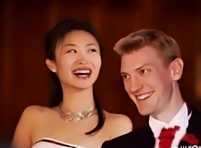原来她是敬一丹女儿 嫁英国富豪到农村做公益