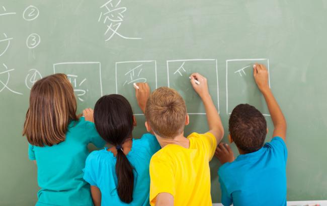 孩子中文跟不上! 加拿大华人家长焦虑: 等于没学