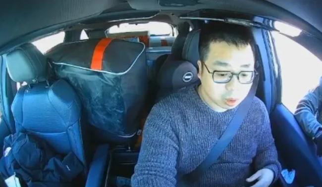 华人司机微信接0私单 结果绿卡不保恐遭遣返 华人司机微信接0私单 结果绿卡不保恐遭遣返