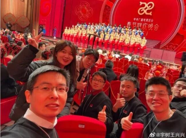 中国90后新首富: 英语28分, 身价1300亿.... 中国90后新首富: 英语28分, 身价1300亿....