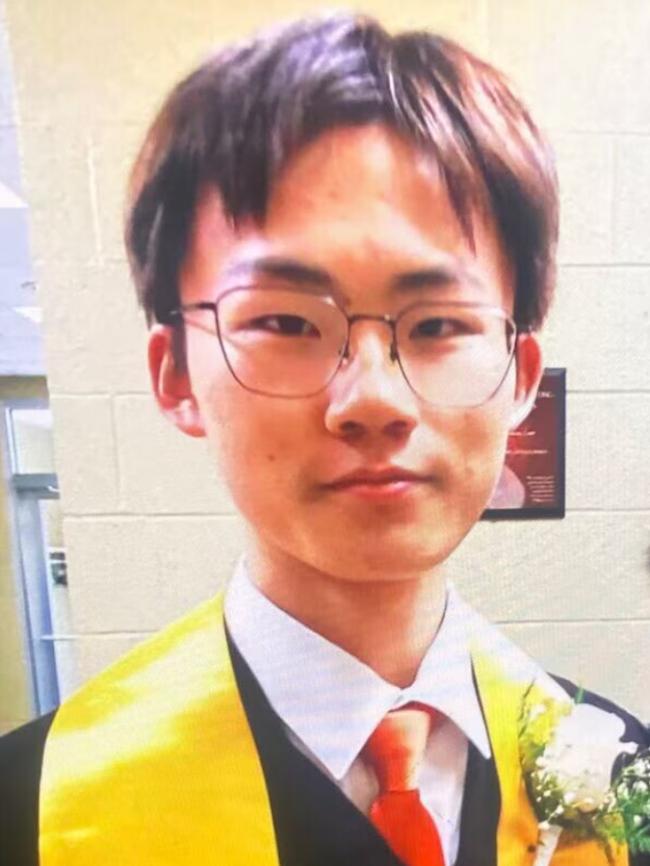 滑大中国学生被捕! 姐姐:他是间谍 我是川普他爸