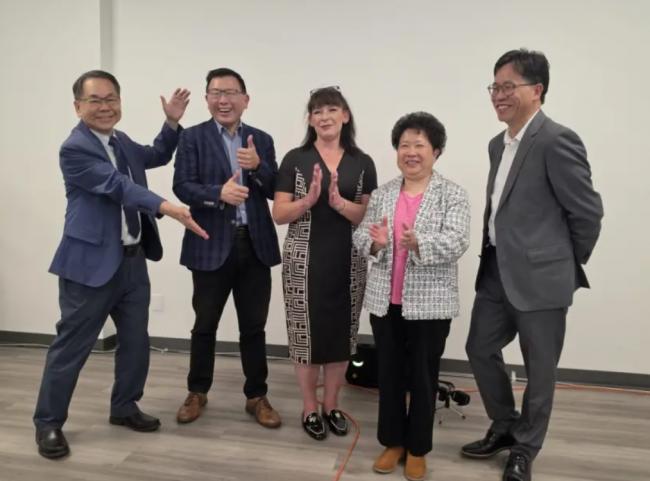 候选人自称"100%加拿大人"! 列治文市选再引争议