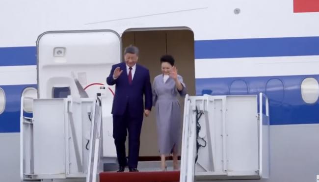 习抱病访美?央视切掉画面 美国全曝光 习抱病访美?央视切掉画面 美国全曝光