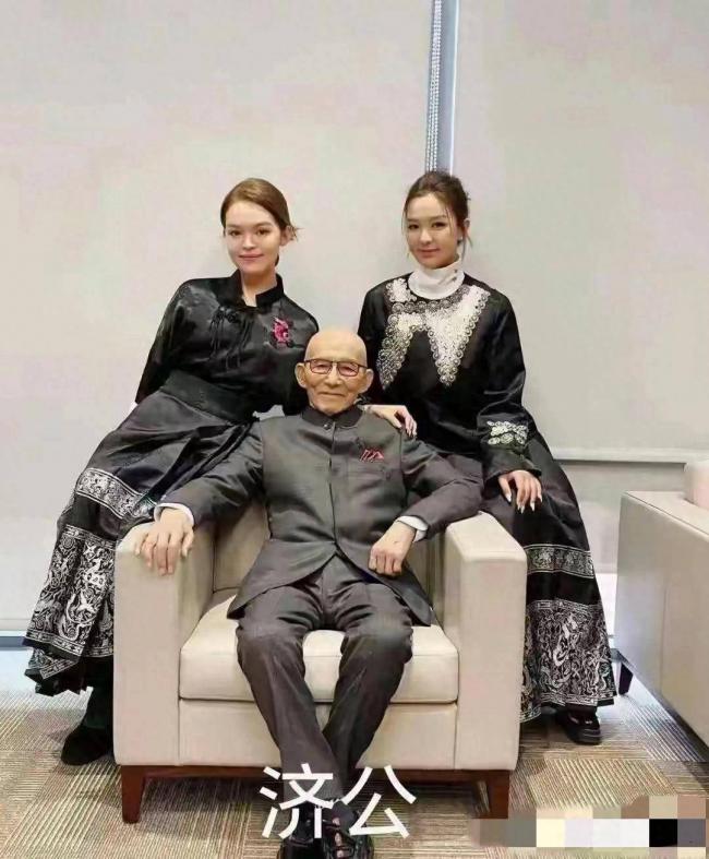 原来她俩是游本昌孙女 长相绝美、读外国名校 原来她俩是游本昌孙女 长相绝美、读外国名校