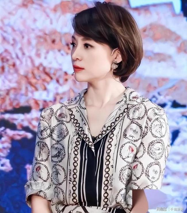 董卿被拒上台 到底冤不冤? 董卿被拒上台 到底冤不冤?
