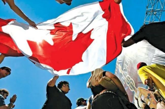 暴增142%!白宫公布惊人数据 加拿大遭遇失血危机 暴增142%!白宫公布惊人数据 加拿大遭遇失血危机